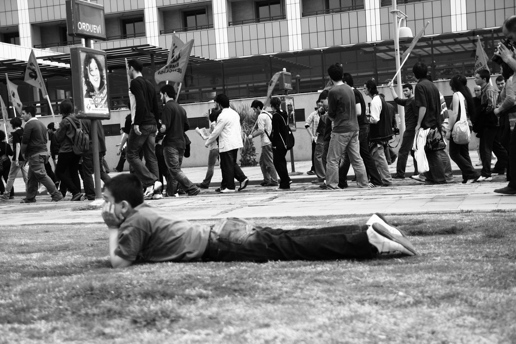 Frame XIV — Murat Kızılyar